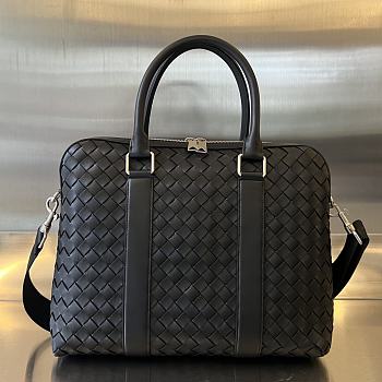 Bottega Veneta Slim Intrecciato Briefcase Black Size 36x29x7.5