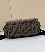 Fendi Backpack in Brown FF Vertigo Fabric Size 30x11x35cm - 5