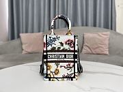 Dior Mini Book Tote Petites Fleurs Size 13x18x5cm - 1
