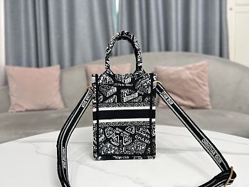 Dior Mini Book Tote-Telefoontasje Black Size 13x18x5cm 