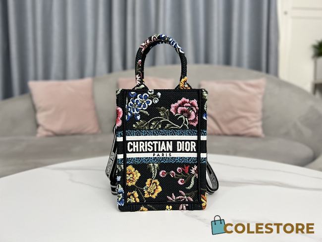 Dior Mini Book Tote Black Petites Fleurs Size 13x18x5cm - 1