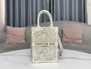 Dior Mini Book Tote Jardin d'Hiver Size 13x18x5cm