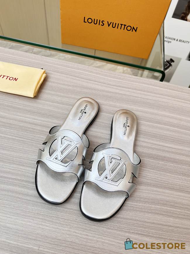  Louis Vuitton Isola Flat Slipper Silver Size 35-43cm - 1