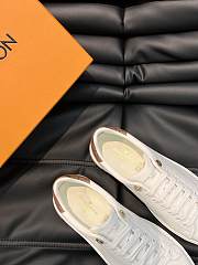 Louis Vuitton Monogram Time Out Size 35-44cm - 3
