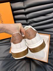 Louis Vuitton Monogram Time Out Size 35-44cm - 4