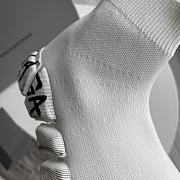 Balenciaga Speed 2.0 Graffiti Recycled Knit Sneaker In White - 5