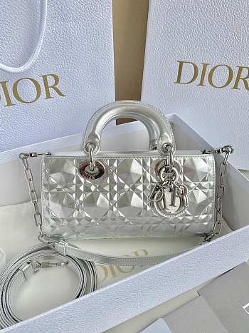 Dior D Joy Silver-Tone Metallic Cannage Calfskin with Diamond Motif Size 22.5×12×5.5cm