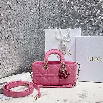 Dior D-Joy Bag Bright Pink Cannage Denim M0540 26x14x5cm