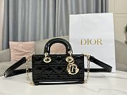 	 Dior Mini D Joy Patent Cannage Calfskin Black Size 22.5 x 12.5 x 5.5 cm - 1