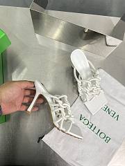  Bottega Veneta Reflection Woven Metallic Leather Heel White Size 34-42cm - 2