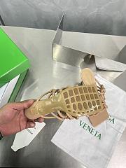 	 Bottega Veneta Reflection Woven Metallic Leather Heels Beigh Size 34-42cm - 6