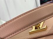Louis Vuitton Twist Lock Me Chain Bag East West Size 23.5x14x6cm  - 5