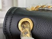 Louis Vuitton Twist Lock Me Chain Bag East West Black Size 23.5x14x6cm - 5