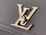 	 Louis Vuitton Twist Lock Me Chain Bag East West Beige Size 23.5x14x6cm - 2
