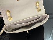 	 Louis Vuitton Twist Lock Me Chain Bag East West Beige Size 23.5x14x6cm - 3