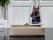 	 Louis Vuitton Twist Lock Me Chain Bag East West Beige Size 23.5x14x6cm - 4