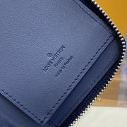 Louis Vuitton Zippy Wallet Vertical Size 10x20x2cm - 5