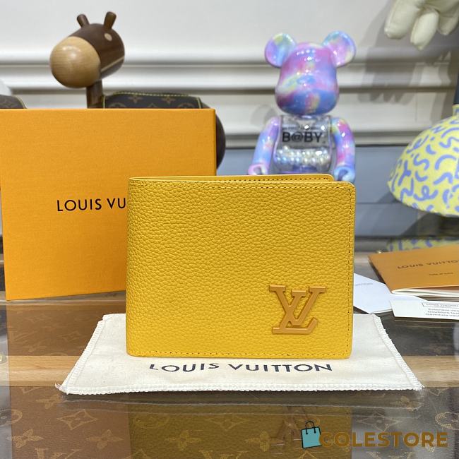 	 Louis Vuitton Aerogram Pocket Organizer Yellow 12 x 9 x 1.5 - 1