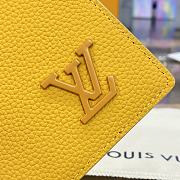	 Louis Vuitton Aerogram Pocket Organizer Yellow 12 x 9 x 1.5 - 5