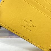 	 Louis Vuitton Aerogram Pocket Organizer Yellow 12 x 9 x 1.5 - 6