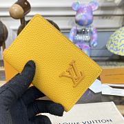 Louis Vuitton Aerogram Pocket Organizer Yellow 8 x 11 x 1 cm - 6