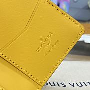 Louis Vuitton Aerogram Pocket Organizer Yellow 8 x 11 x 1 cm - 2