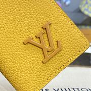 Louis Vuitton Aerogram Pocket Organizer Yellow 8 x 11 x 1 cm - 3