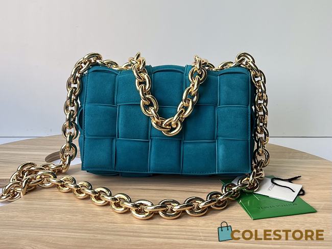 	 Bottega Veneta Padded Handbag Blue Velvet Size 27x10x18cm - 1