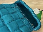 	 Bottega Veneta Padded Handbag Blue Velvet Size 27x10x18cm - 4