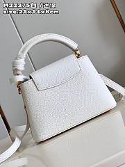 Louis Vuitton Capucines Mini White M22375 Size 21x14x8cm - 6