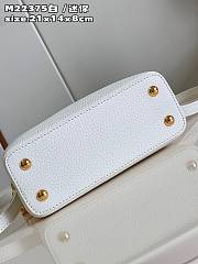 Louis Vuitton Capucines Mini White M22375 Size 21x14x8cm - 3