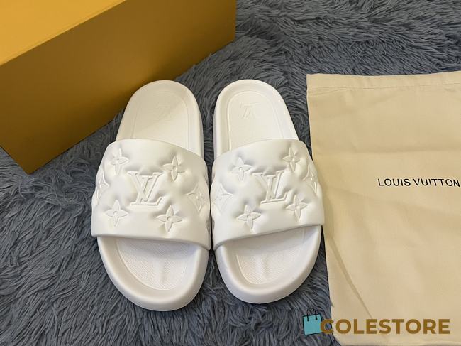 Louis Vuitton Waterfront Slipper White Size 35-45cm - 1