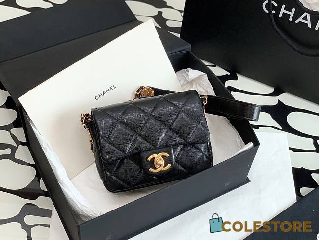 Chanel 22A Small Flap Bag Black Grained Shinny Calfskin - 1