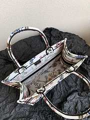 CD Book Tote Flower White Size 36×27×16cm - 2