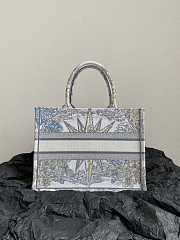 CD Book Tote White Embroidery Size 36×27×16cm - 5
