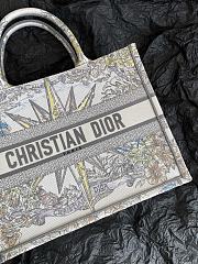 CD Book Tote White Embroidery Size 36×27×16cm - 3