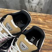 	 CHRISTIAN DIOR - B30 MULTIPLE COLOR - 5