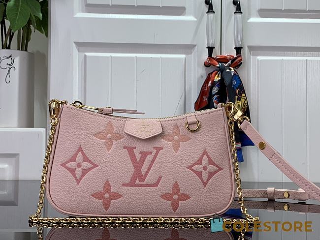 Louis Vuitton Easy Pouch Pink Size 19 x 11.5 x 3 - 1