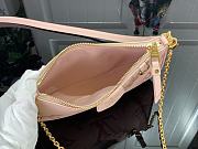 Louis Vuitton Easy Pouch Pink Size 19 x 11.5 x 3 - 3