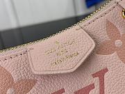 Louis Vuitton Easy Pouch Pink Size 19 x 11.5 x 3 - 4