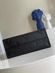 	Louis Vuitton OnTheGo MM Monogram Empreinte Leather Size 35 - 4