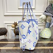 Louis Vuitton By The Pool Neverfull MM Bag M22979 Size 31*28*14 cm - 3