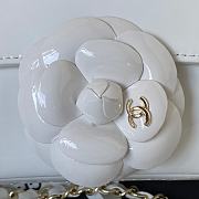 	 Chanel Fall 2023 Camellia White Size 20cm - 5