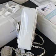 	 Chanel Fall 2023 Camellia White Size 20cm - 4