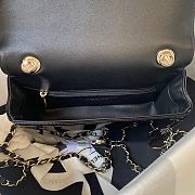 	 Chanel Fall 2023 Camellia Black Size 20cm - 5