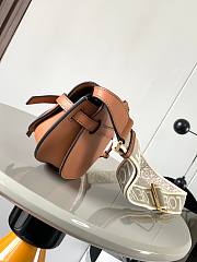Loewe Women's Gate Mini Leather Bag Size 21x13x9.5cm - 2