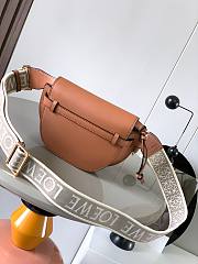Loewe Women's Gate Mini Leather Bag Size 21x13x9.5cm - 6