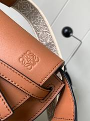 Loewe Women's Gate Mini Leather Bag Size 21x13x9.5cm - 5