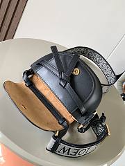 Loewe Women's Gate Mini Leather Bag Black Size 21x13x9.5cm - 5