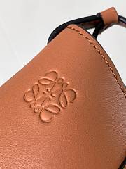 Loewe Women's Gate Leather Bag Size 28x19x14cm - 2